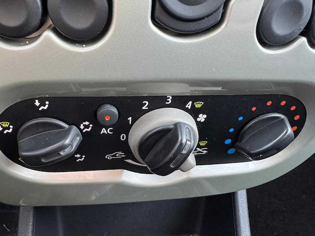 Dacia sandero 1.2 blackline, 58-sjr-7 - afbeelding 9 van  15