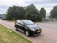 Dacia sandero 1.2 blackline , 87-rgr-2 - afbeelding 17 van  18