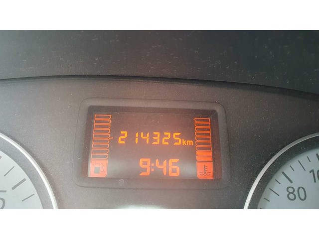 Dacia sandero 1.2 lauréate, 00-pfb-1 - afbeelding 1 van  5