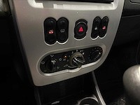Dacia sandero 1.6 lauréate 2009 | 45-jbl-6 iaw - afbeelding 8 van  20