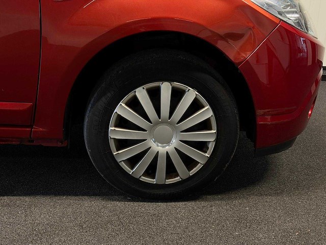 Dacia sandero 1.6 lauréate 2009 | 45-jbl-6 iaw - afbeelding 10 van  20