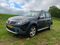 Dacia sandero 1.6 stepway, 20-lpz-2 - afbeelding 1 van  17