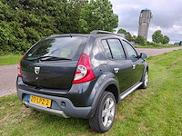 Dacia sandero 1.6 stepway, 20-lpz-2 - afbeelding 10 van  17