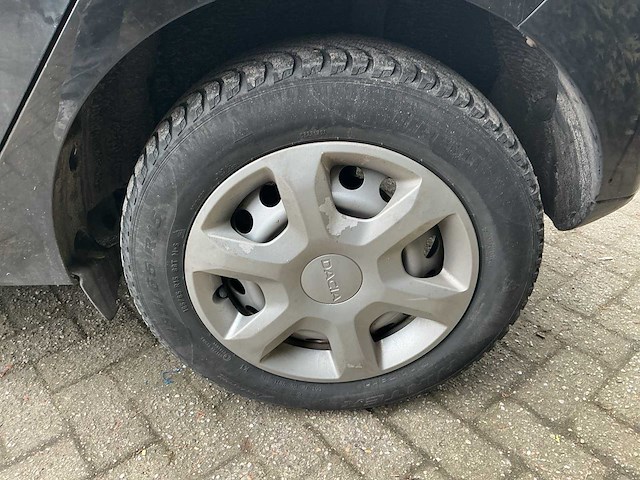 Dacia sandero 51-znt-6 - afbeelding 2 van  29