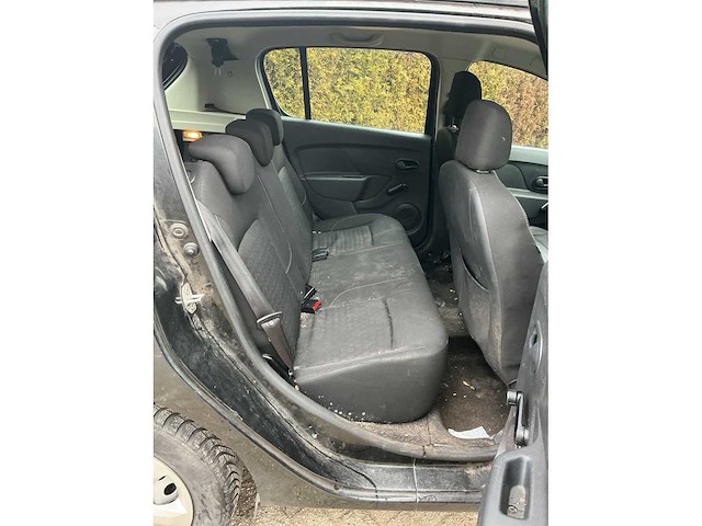 Dacia sandero 51-znt-6 - afbeelding 11 van  29