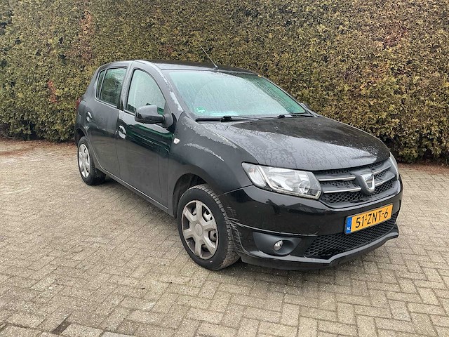Dacia sandero 51-znt-6 - afbeelding 1 van  29