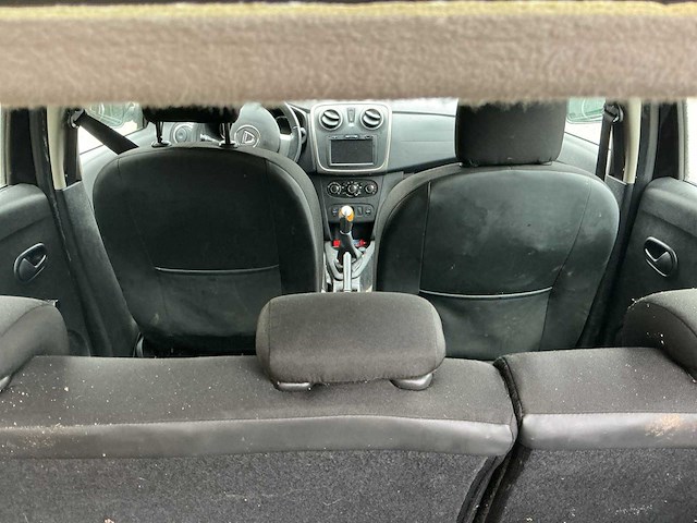 Dacia sandero 51-znt-6 - afbeelding 13 van  29
