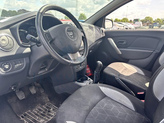 Dacia sandero stepway 0.9 tce stepway,2016 - afbeelding 3 van  34