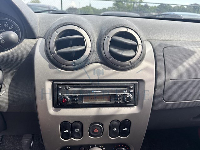 Dacia sandero stepway 1.5 dci stepway fap,2011 - afbeelding 7 van  31