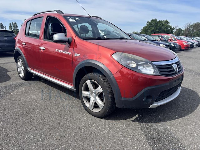 Dacia sandero stepway 1.5 dci stepway fap,2011 - afbeelding 23 van  31
