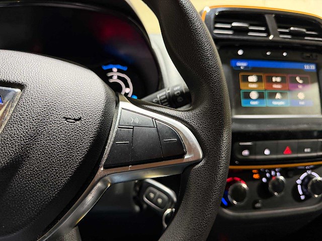 Dacia spring comfort+ (orange p.) 45pk 2021, r-845-sx - afbeelding 11 van  40