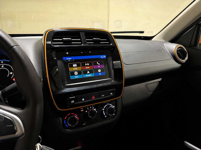 Dacia spring comfort+ (orange p.) 45pk 2021, r-845-sx - afbeelding 34 van  40