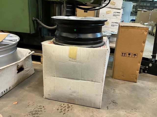 Dacia velg (3x) - afbeelding 4 van  11