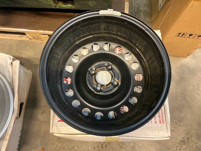 Dacia velg (3x) - afbeelding 5 van  11