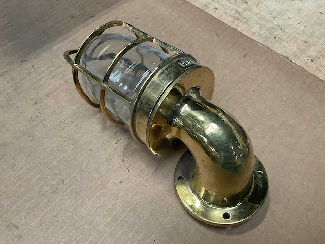 Dae yang vintage marine lamp - afbeelding 1 van  3