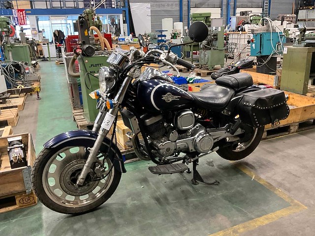 Daelim daystar 125 motorfiets - afbeelding 1 van  22