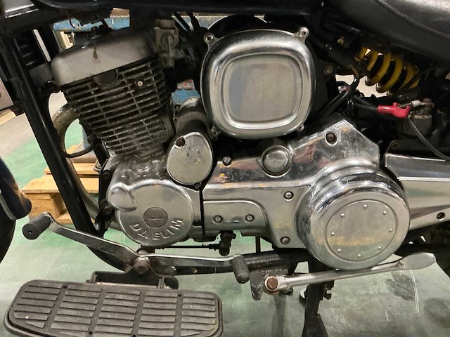 Daelim daystar 125 motorfiets - afbeelding 22 van  22