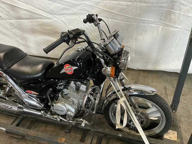 Daelim vs125 motorfiets (ongebruikt) - afbeelding 3 van  7