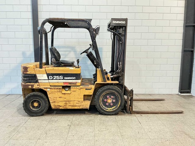 Daewoo - 1995 - d25s - vorkheftruck - afbeelding 12 van  19