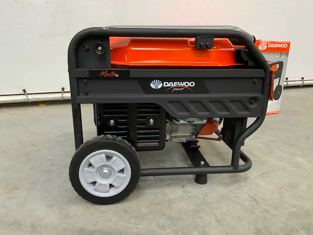Daewoo - 2023 - gdax4050 - benzine stroomgenerator 230v - afbeelding 8 van  12