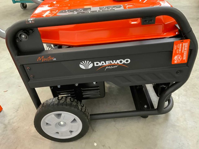 Daewoo - 2023 - gdax9250e-3 - benzine stroomgenerator 230/400v - afbeelding 9 van  14