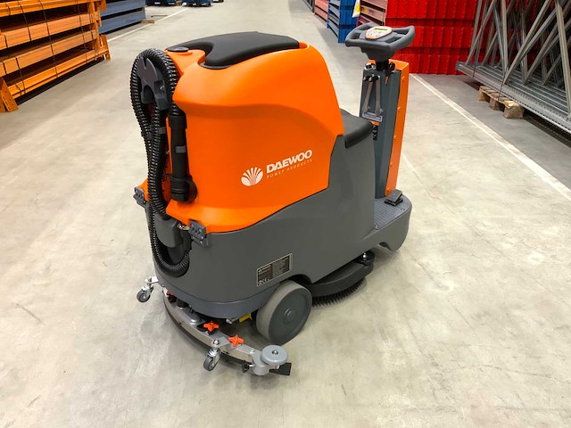 Daewoo - 2024-2025 - dafr70 - zit schrobzuigmachine - afbeelding 11 van  16