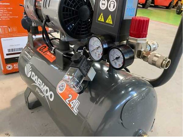 Daewoo - 2025 - daax 24l - luchtcompressor - afbeelding 2 van  10