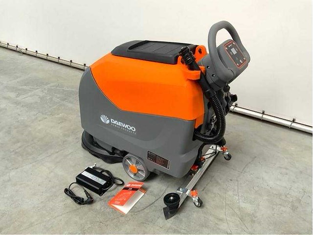 Daewoo - 2025 - dafl50a - schrob-/ zuigmachine - afbeelding 12 van  31