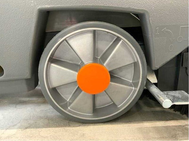 Daewoo - 2025 - dafl50a - schrob-/ zuigmachine - afbeelding 11 van  14