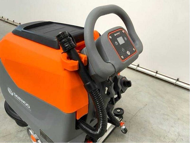 Daewoo - 2025 - dafl50a - schrob-/ zuigmachine - afbeelding 3 van  40