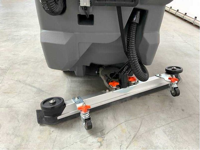 Daewoo - 2025 - dafl50a - schrob-/ zuigmachine - afbeelding 4 van  40
