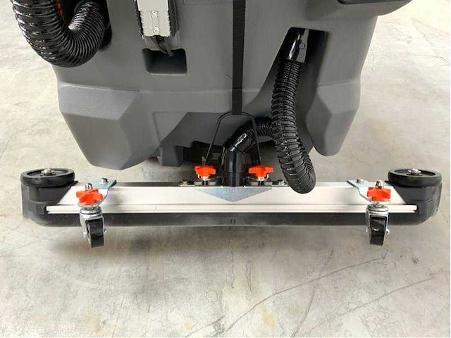 Daewoo - 2025 - dafl50a - schrob-/ zuigmachine - afbeelding 8 van  40