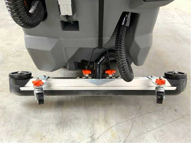 Daewoo - 2025 - dafl50a - schrob-/ zuigmachine - afbeelding 40 van  40