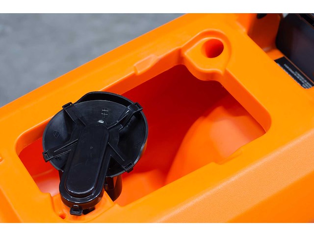 Daewoo - 2025 - dafl50a - schrob/zuigmachine - afbeelding 15 van  19