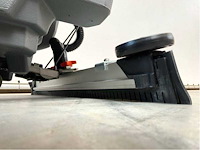 Daewoo - 2025 - dafl50a - vloerschrobber - afbeelding 3 van  32