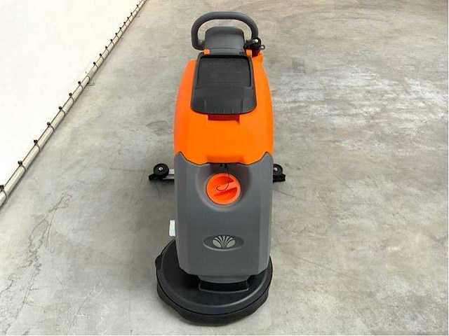 Daewoo - 2025 - dafl50a - vloerschrobber - afbeelding 2 van  3