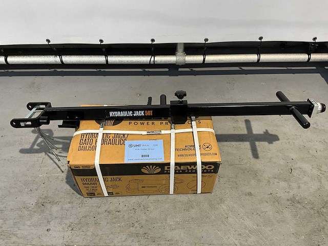Daewoo - 2025 - dahj 50t hydrolic - garagekrik - afbeelding 4 van  13
