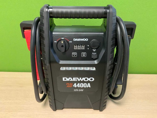 Daewoo - 2025 - dajsa4400 - jump starter 12/24v - afbeelding 1 van  4