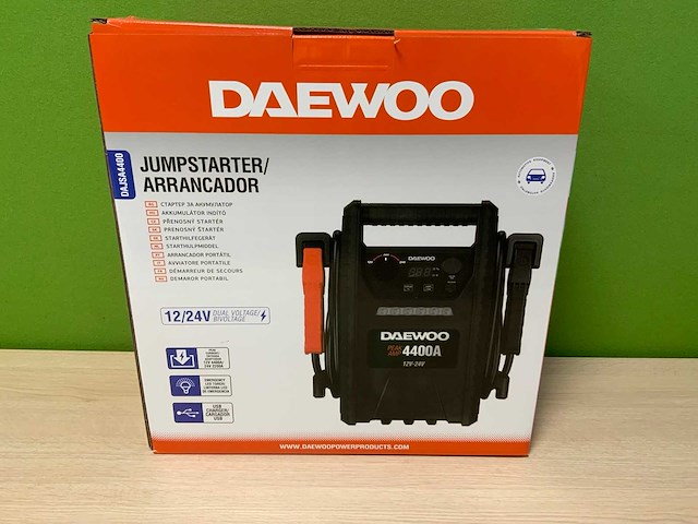 Daewoo - 2025 - dajsa4400 - jump starter 12/24v - afbeelding 4 van  4