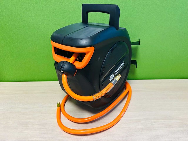 Daewoo - 2025 - dapahr20 - automatisch oprolbare slanghaspel 20m - afbeelding 1 van  2