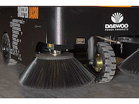 Daewoo - 2025 - das 80 - zelfrijdende veegmachine - afbeelding 2 van  18