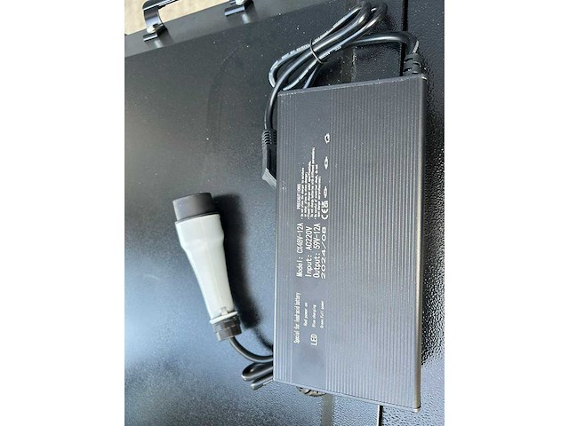 Daewoo - 2025 - das100 - straatveegmachine - afbeelding 5 van  23