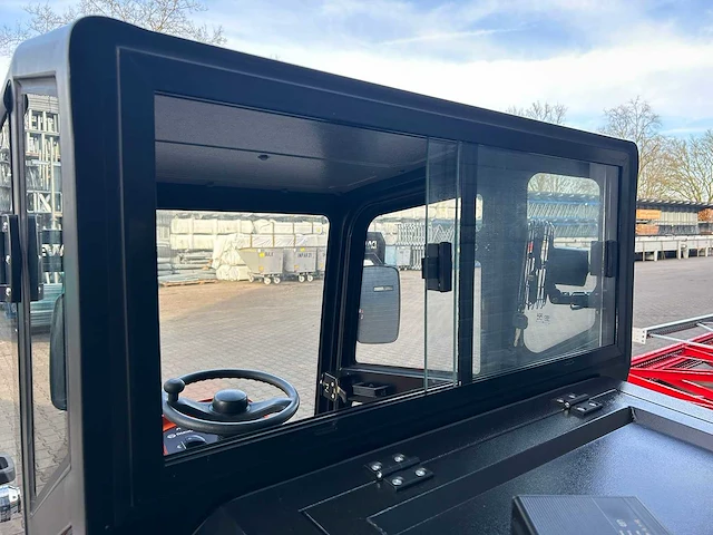 Daewoo - 2025 - das100 - straatveegmachine - afbeelding 11 van  30