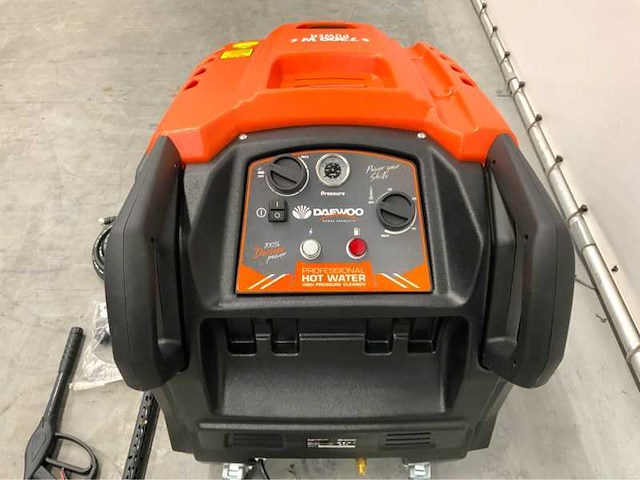 Daewoo - 2025 - dhwp7300 - hogedrukreiniger - afbeelding 4 van  9