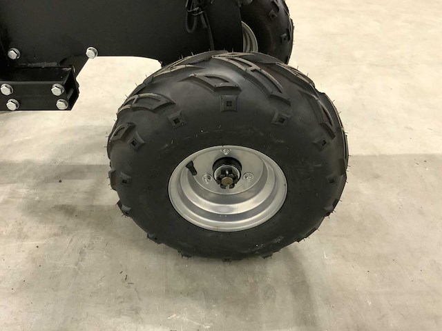 Daewoo - 2025 - dwfkcc350pro - houthakselaar - afbeelding 3 van  19