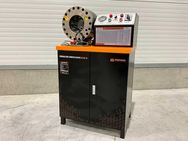 Daewoo - 2026 - 5100 - hydraulische pers - afbeelding 1 van  17