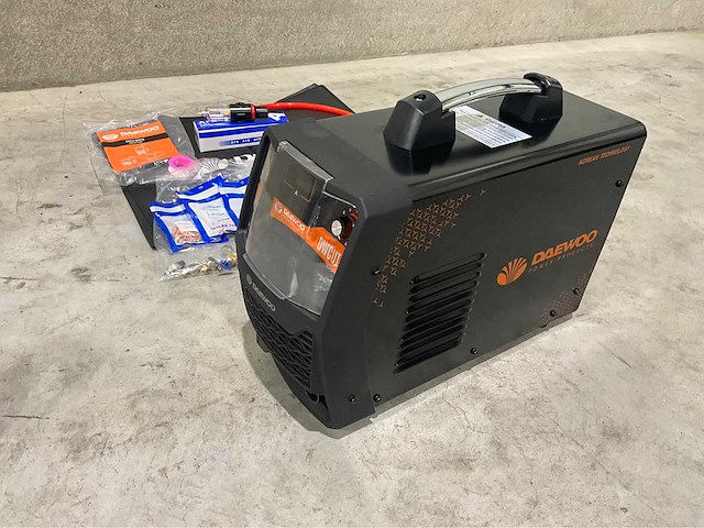 Daewoo - 2026 - cut-60 - plasmasnijmachine - afbeelding 5 van  11