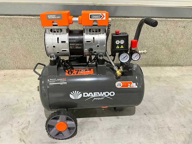 Daewoo - 2026 - daax 24l - luchtcompressor - afbeelding 11 van  15