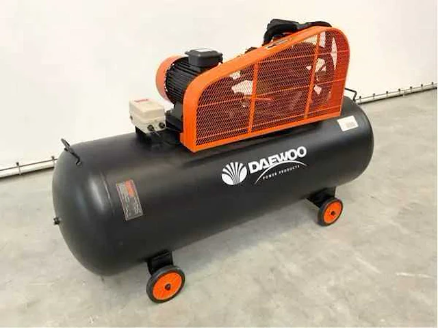 Daewoo - 2026 - daax 500l - luchtcompressor - afbeelding 1 van  24