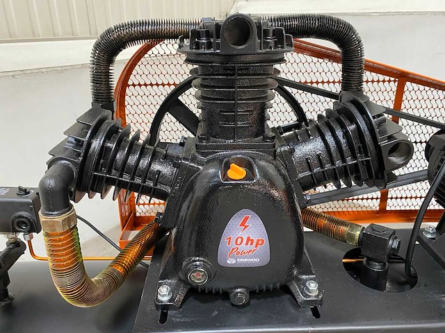 Daewoo - 2026 - daax 500l - luchtcompressor - afbeelding 12 van  13
